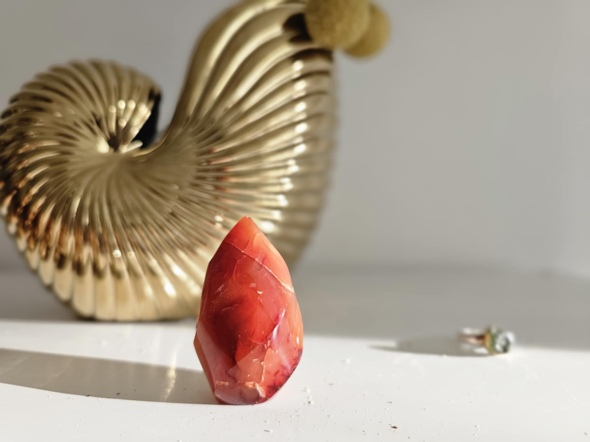 Karneolis liepsna (meilės talismanas, džiaugsmas, motyvacija)