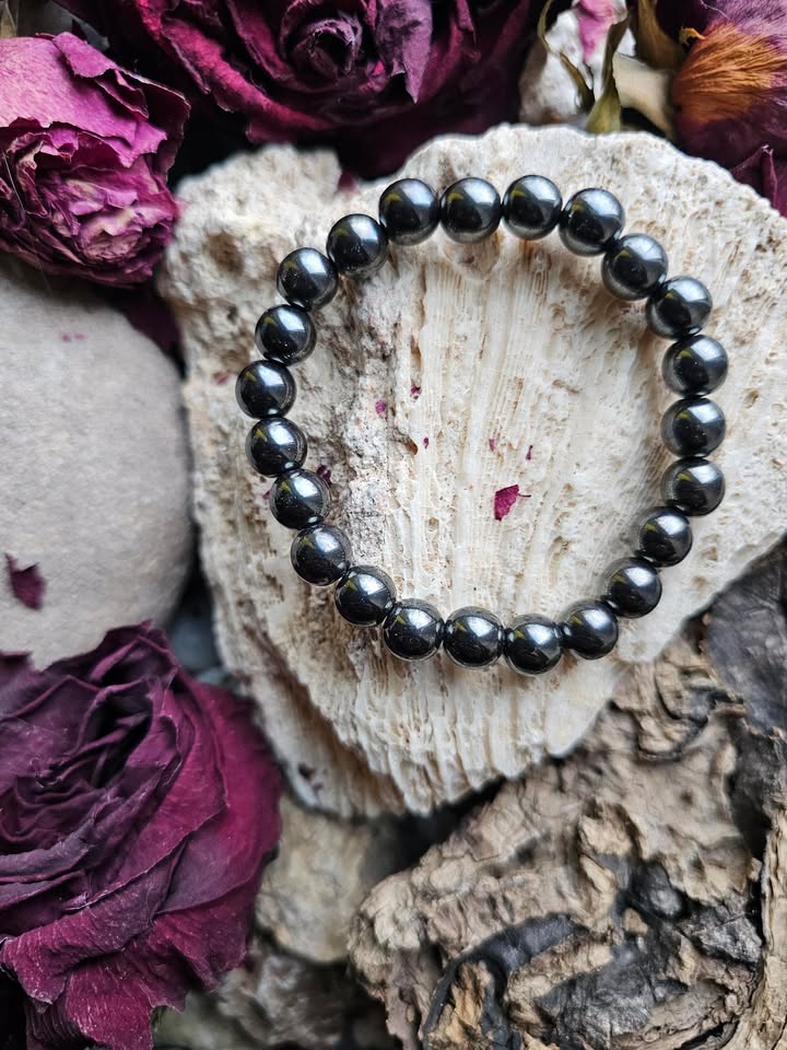 Hematitas (apsauga, drąsa)