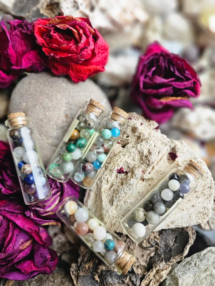 Talismanas kristalinės runos (Pinigų, moteriškumo, apsaugos)