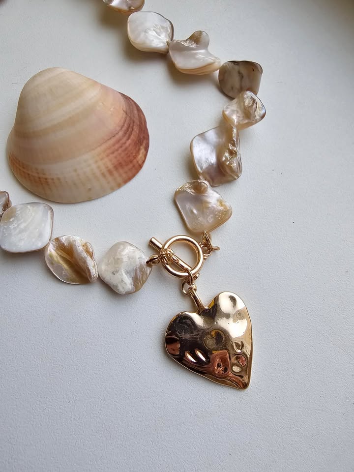 Vėrinys "Perlų meilė moteriai"