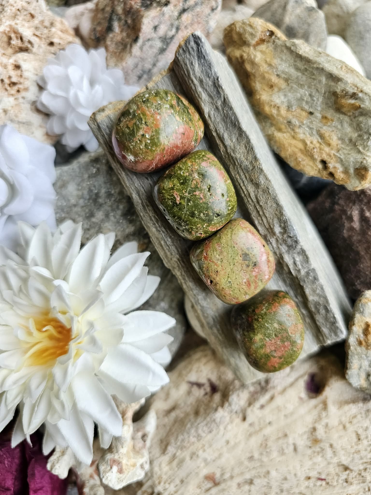Unakitas (gerovė, vaisingumas, sveikata)