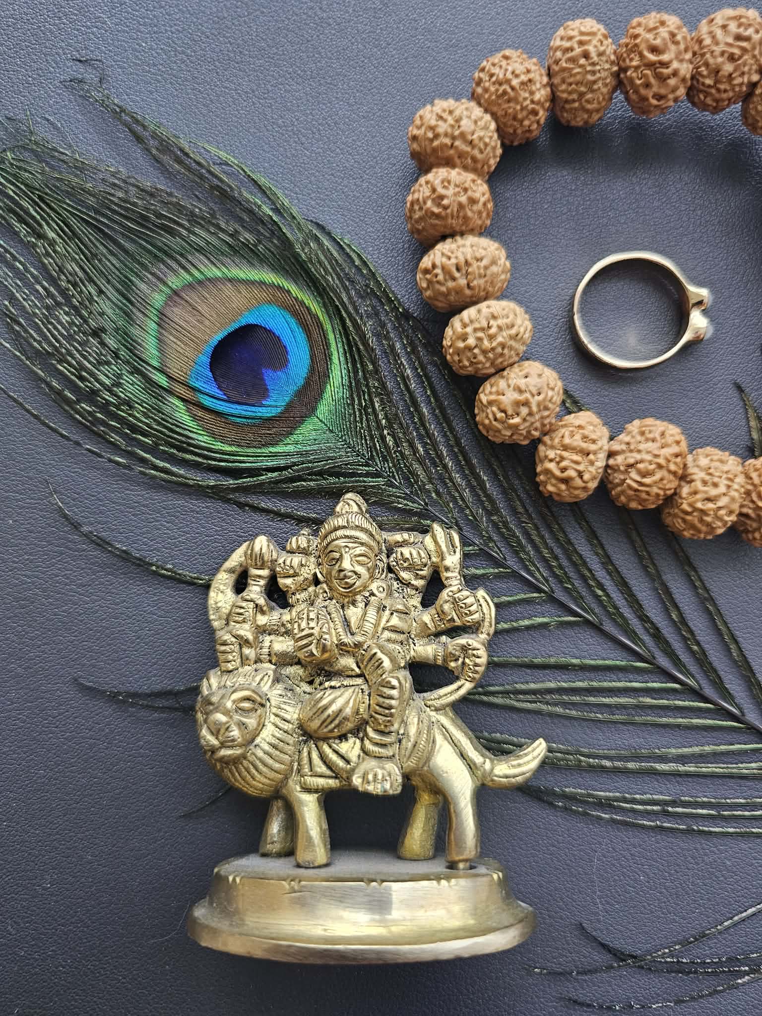 Durga – Apsauga, Dvasinė Jėga ir Pergalė Prieš Tamsą